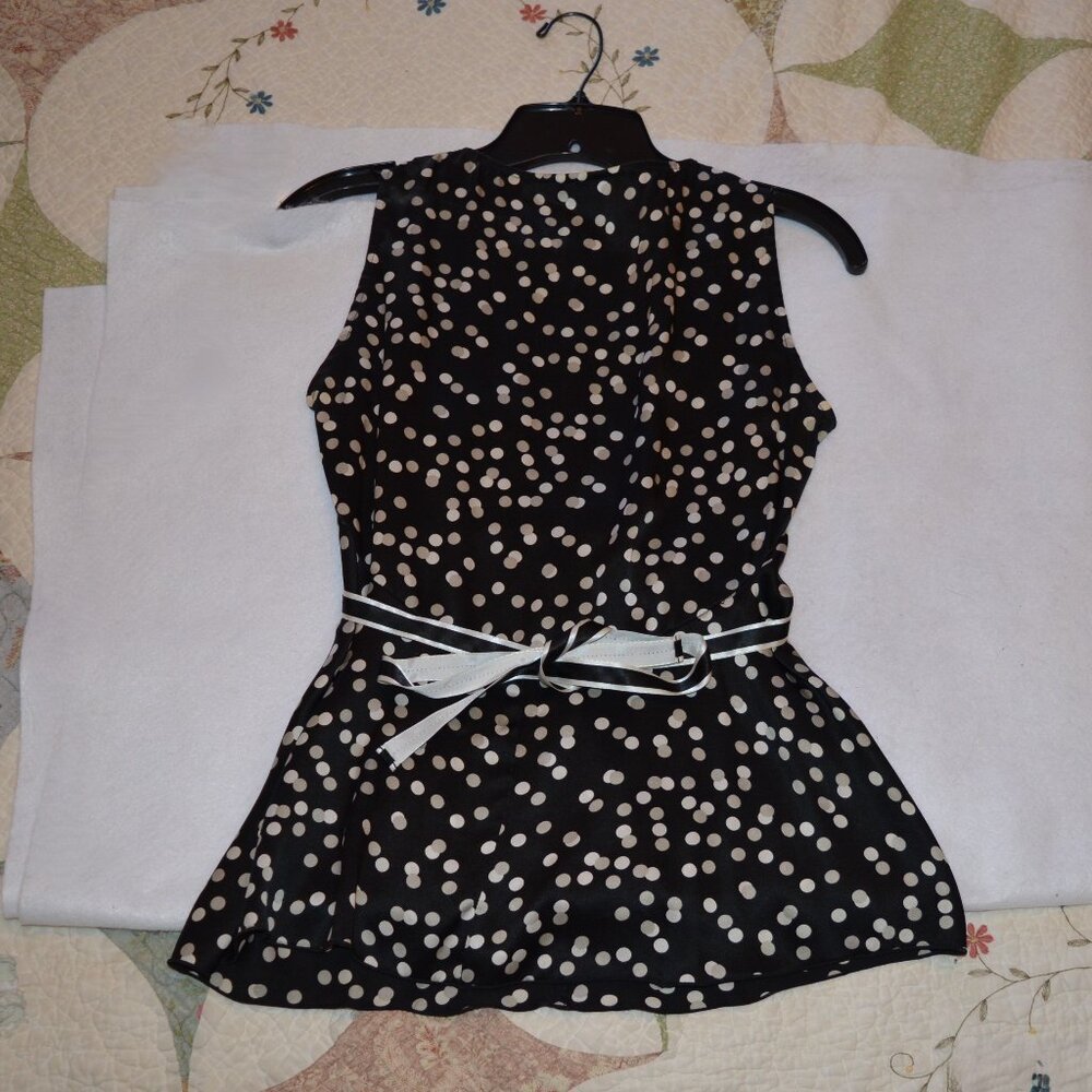 White House Black Market Silk Top size S - Picture 8 of 8